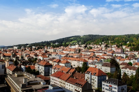  expert pour la menuiserie sur mesure et l’architecture intérieure à Neuchâtel.