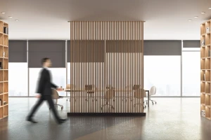 Mobilier sur mesure dans un intérieur privé, illustrant l’architecture intérieure et la menuiserie sur mesure de Schüp&Bach