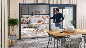 Menuiserie sur mesure Schüp&Bach adaptée à différents types d’ouvertures en architecture intérieure, pour un résultat harmonieux.
